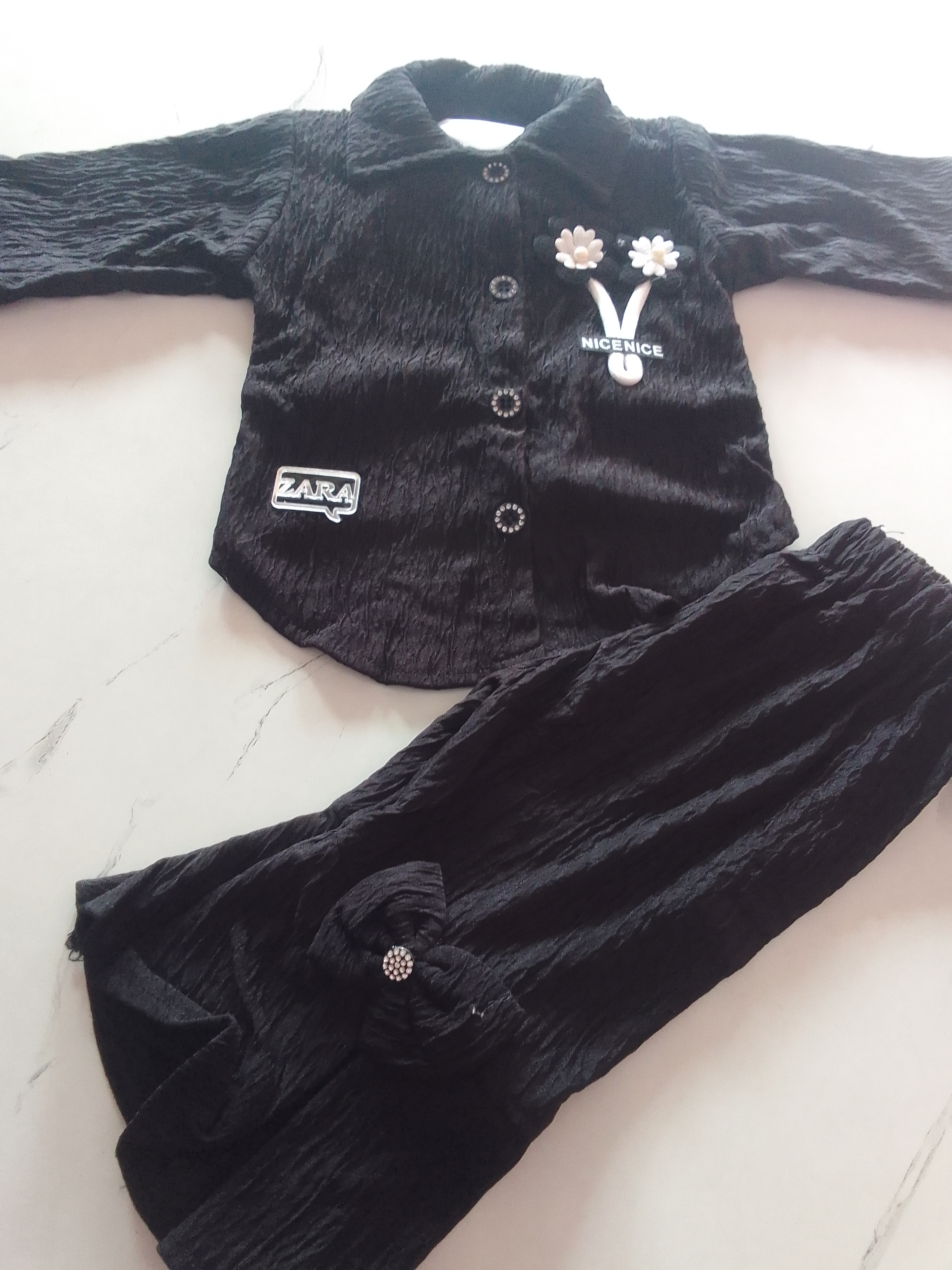 Girls wear